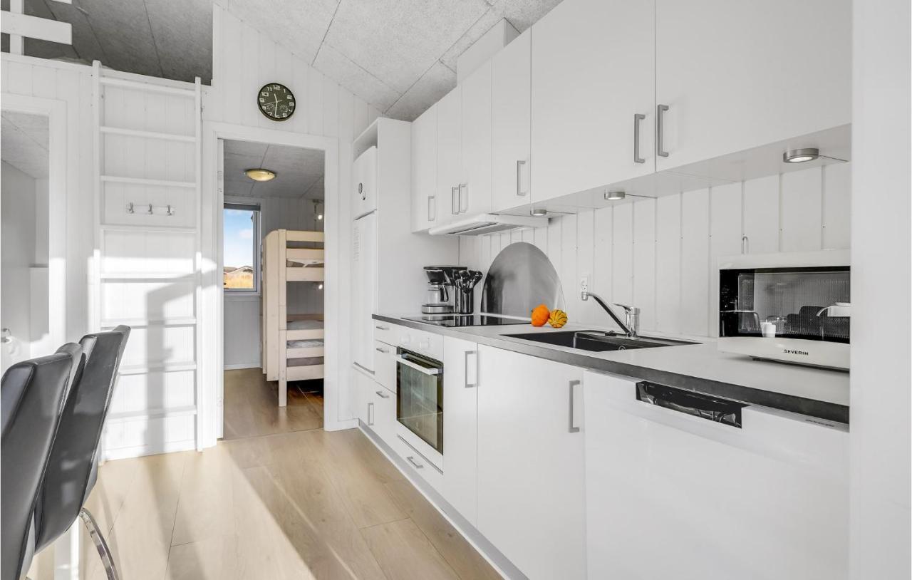 Awesome Home In Ringkobing With Kitchen Søndervig Esterno foto
